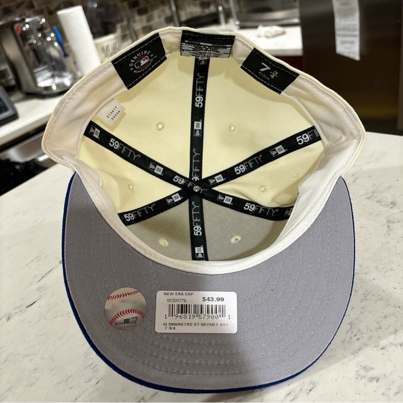 New York Mets World Series 1986 New Era 59FIFTY Fitted Hat RETRO Cream SZ 7 3/4 - Picture 6 of 6